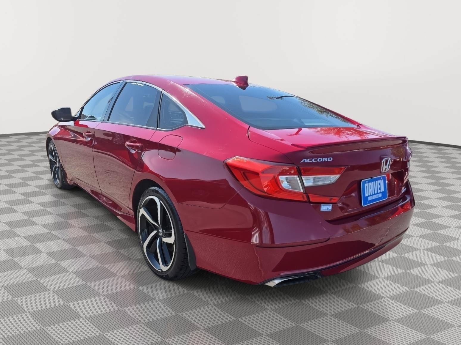 Used 2018 Honda Accord Sport image 6