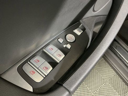 Certified 2022 BMW X4 xDrive30i w/ Premium Package 2 image 22