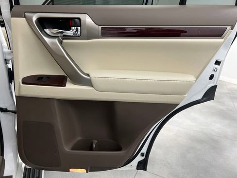 Used 2018 Lexus GX 460 Premium image 21
