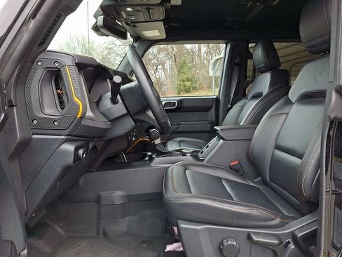 Used 2024 Ford Bronco Badlands image 13