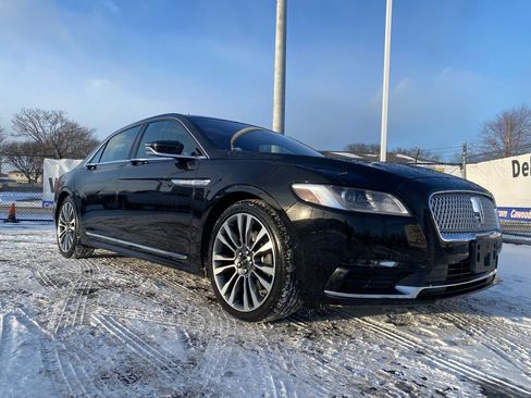 Used 2019 Lincoln Continental Reserve w/ Rear-seat Package image 33