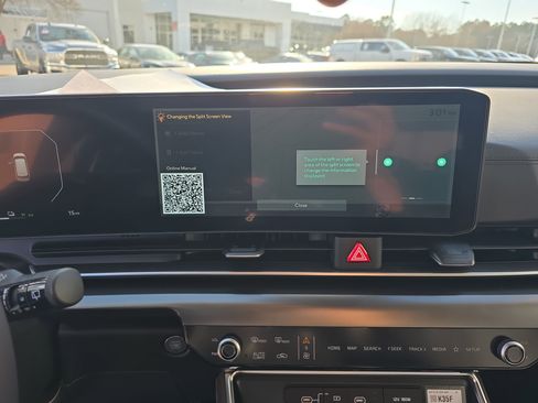 New 2026 Kia Carnival SX image 25