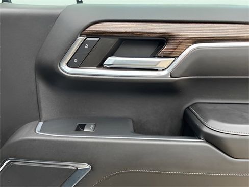 Used 2024 GMC Sierra 1500 Elevation image 15