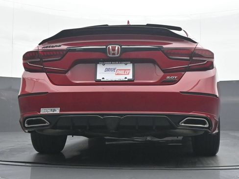 Used 2018 Honda Accord Sport image 29