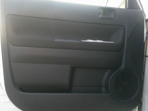 Used 2005 Scion xB image 12