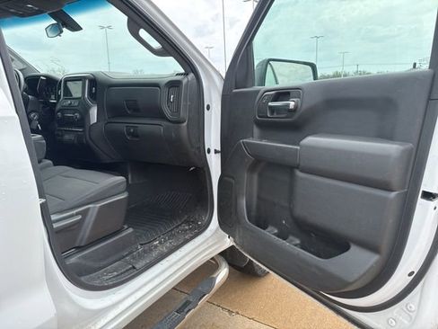 Used 2019 Chevrolet Silverado 1500 Custom Trail Boss w/ Custom Convenience Package image 22