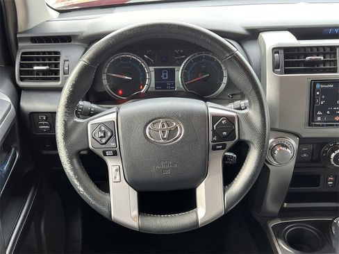Used 2017 Toyota 4Runner SR5 Premium image 19