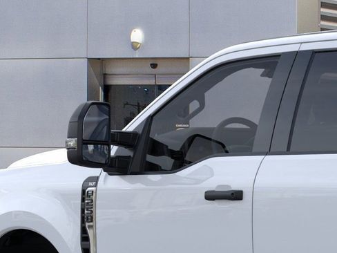 New 2026 Ford F250 XLT image 20