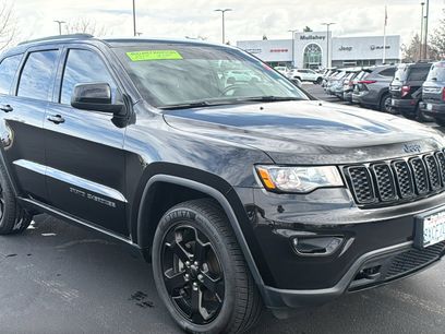 Used 2019 Jeep Grand Cherokee Laredo