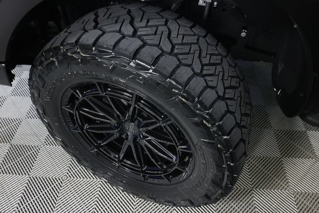 Used 2026 Ford F150 Raptor w/ Equipment Group 803A Raptor R AWD/4WD image 41