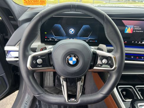 Used 2024 BMW 760i xDrive w/ Executive Package AWD/4WD image 20