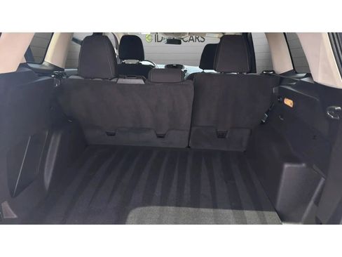 Used 2017 Ford Escape SE FWD image 27