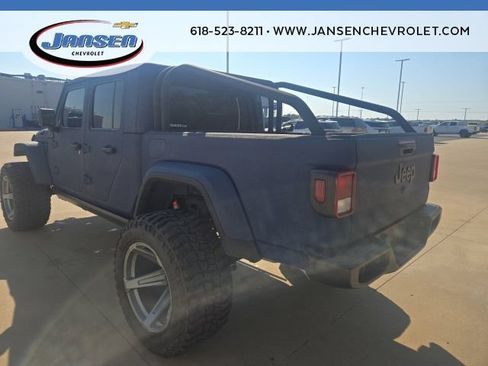 Used 2023 Jeep Gladiator Sport AWD/4WD image 4
