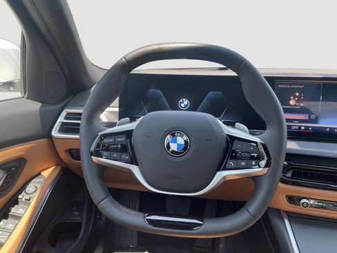 Used 2025 BMW 330i xDrive Sedan w/ Premium Package AWD/4WD image 25