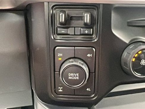 New 2026 Ford F250 XLT w/ 360-Degree Camera Package image 28