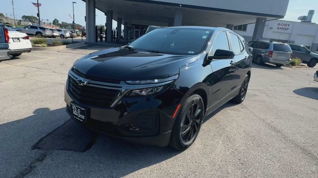 Used 2024 Chevrolet Equinox LS w/ Midnight Edition FWD image 4