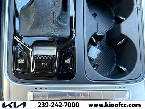 New 2026 Kia Carnival EX FWD image 28