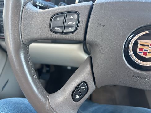 Used 2005 Cadillac Escalade EXT AWD/4WD image 15