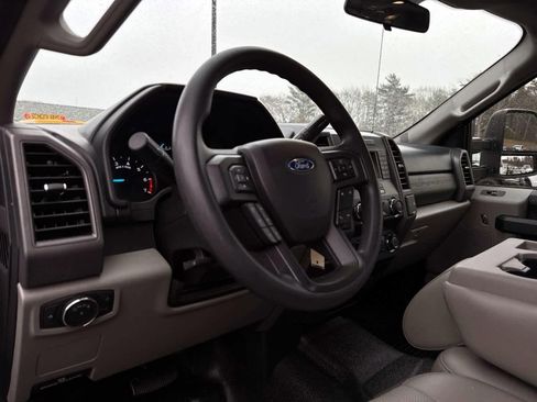 Used 2019 Ford F250 XL w/ XL Value Package image 12