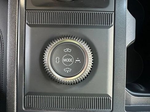 Used 2025 GMC Hummer EV 3X AWD/4WD image 38