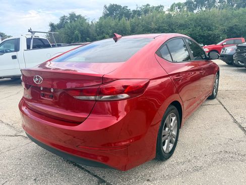 Used 2017 Hyundai Elantra SE FWD image 6