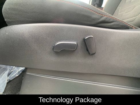 Certified 2023 Nissan Frontier PRO-4X w/ Pro Convenience Package AWD/4WD image 17