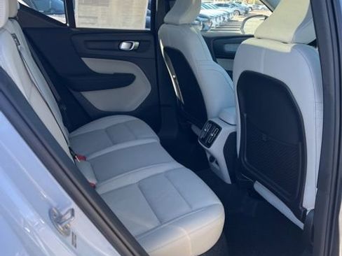 New 2026 Volvo XC40 B5 Plus w/ Protection Package Premier AWD/4WD image 30