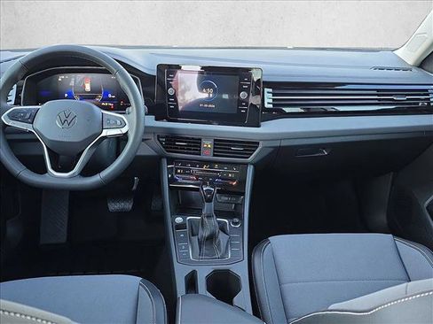 New 2026 Volkswagen Jetta SE image 16