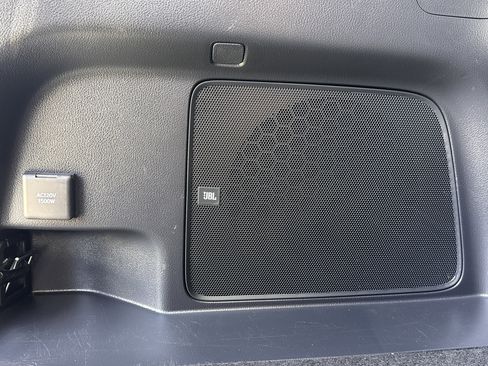 Used 2025 Toyota Grand Highlander AWD Hybrid image 29