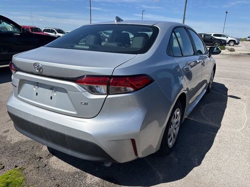 Used 2023 Toyota Corolla LE FWD image 15