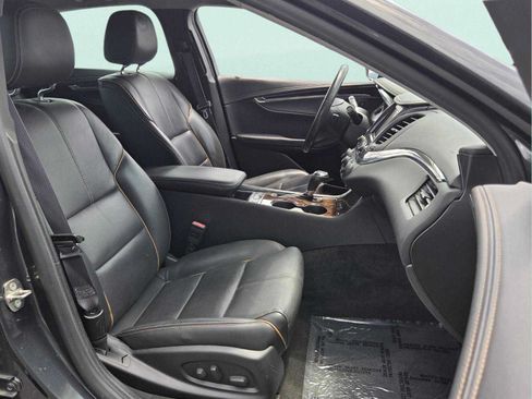 Used 2015 Chevrolet Impala LTZ FWD image 18