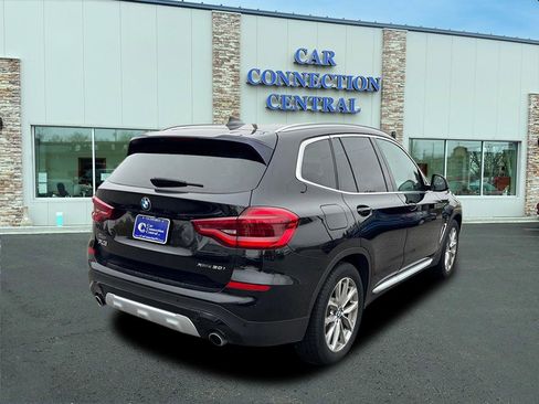 Used 2019 BMW X3 xDrive30i w/ Premium Package image 3