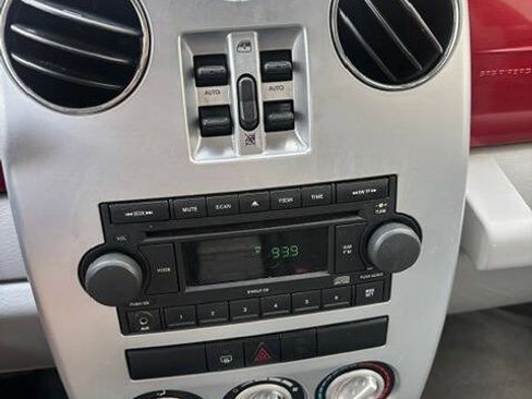 Used 2006 Chrysler PT Cruiser Touring FWD image 5