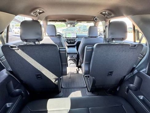 New 2026 Ford Explorer Tremor AWD/4WD image 19