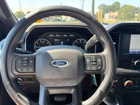 Used 2022 Ford F150 XL w/ STX Appearance Package RWD image 8