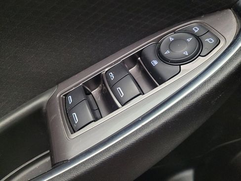 Used 2022 Chevrolet Malibu LT FWD image 27