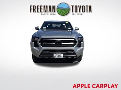 Used 2025 Toyota Tacoma SR5 AWD/4WD image 3