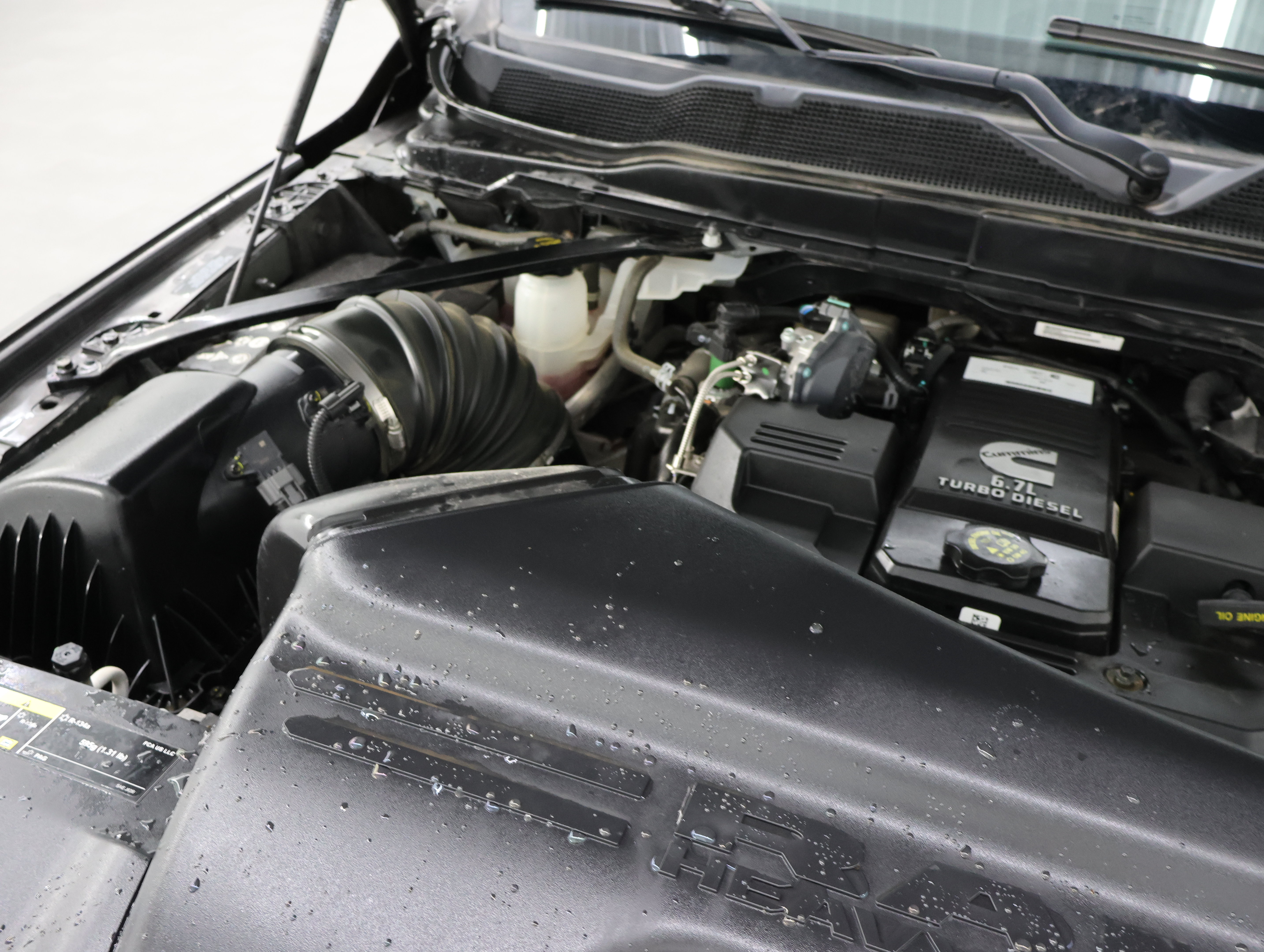 Used 2024 RAM 2500 Laramie w/ Night Edition AWD/4WD image 18