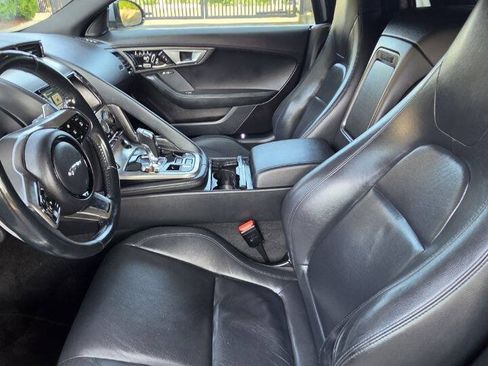 Used 2015 Jaguar F-TYPE Convertible RWD image 8