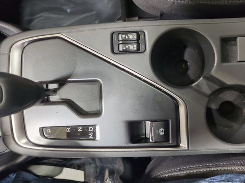 Certified 2025 Subaru Crosstrek 2.5i Premium AWD/4WD image 19