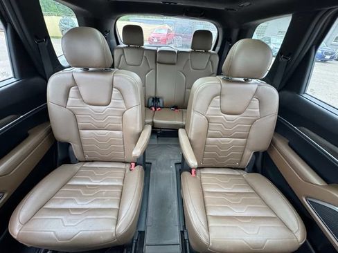 Used 2020 Kia Telluride SX w/ SX Prestige Package AWD/4WD image 15