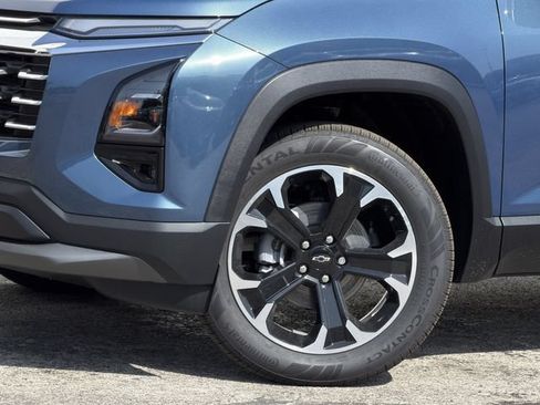 New 2026 Chevrolet Equinox LT w/ Convenience Package II FWD image 8
