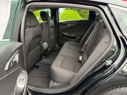 Used 2022 Chevrolet Malibu LS FWD image 14