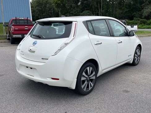 Used 2016 Nissan Leaf SV FWD image 6