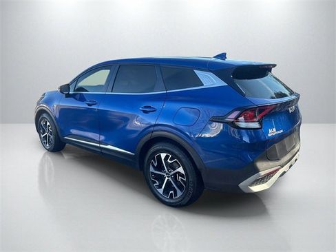 Certified 2023 Kia Sportage EX image 5