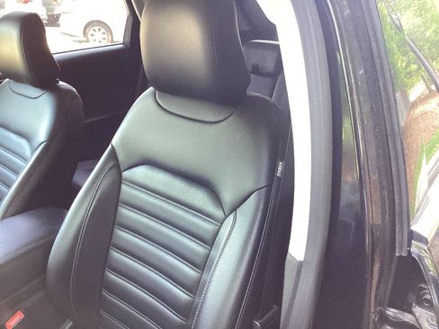 Used 2022 Ford Edge SEL AWD/4WD image 11