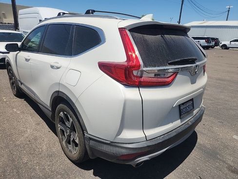 Used 2018 Honda CR-V Touring image 11