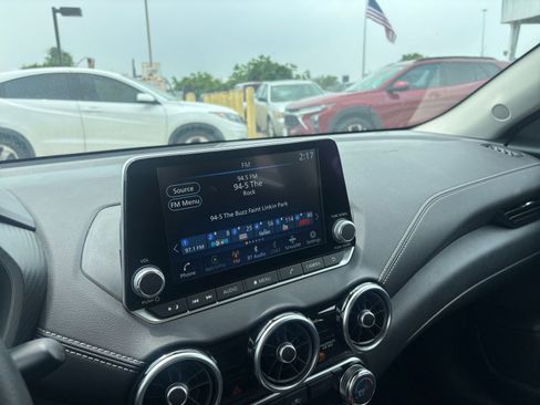 Used 2025 Nissan Sentra SV FWD image 20