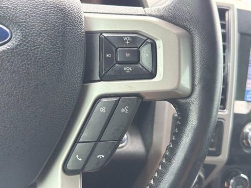 Used 2019 Ford F150 Lariat w/ Trailer Tow Package AWD/4WD image 23