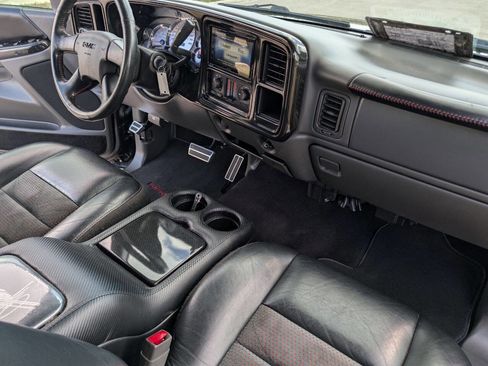 Used 2005 GMC Sierra 1500 2WD Extended Cab image 19